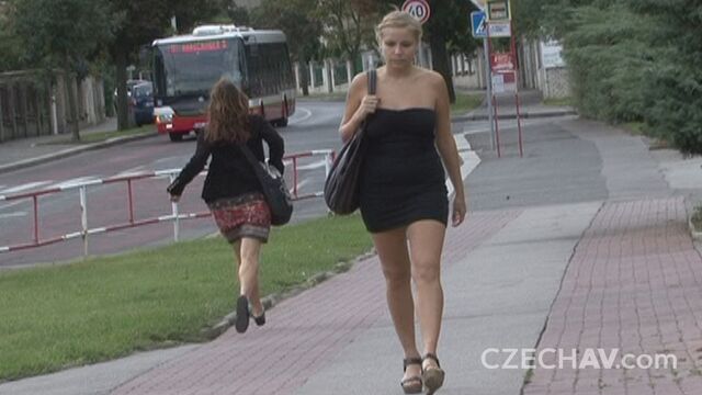 Сиськи блондинки