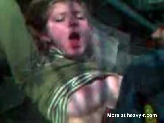 ебут пьяную