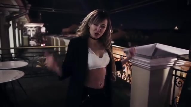 Лола Шайн дисс