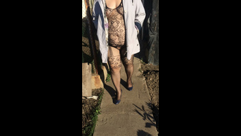 Жена дает в попу