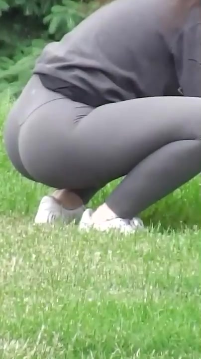 Спортивная попка, жопка очень хороша