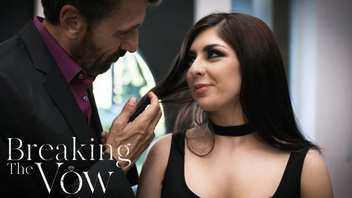 Красотка Кейра отымела мужика со всех сторон и получила огромное наслаждение